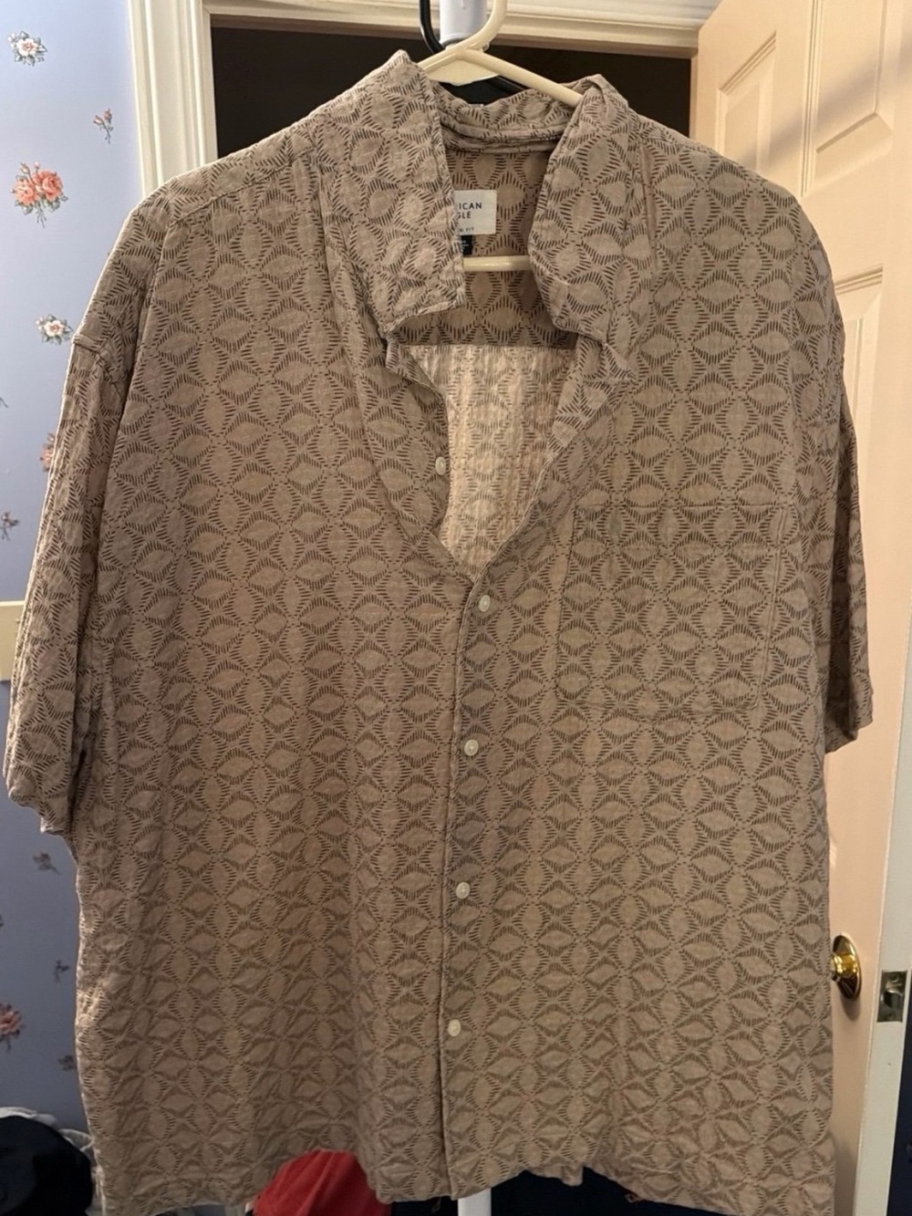 American Eagle Casual Shorts Shirt Set